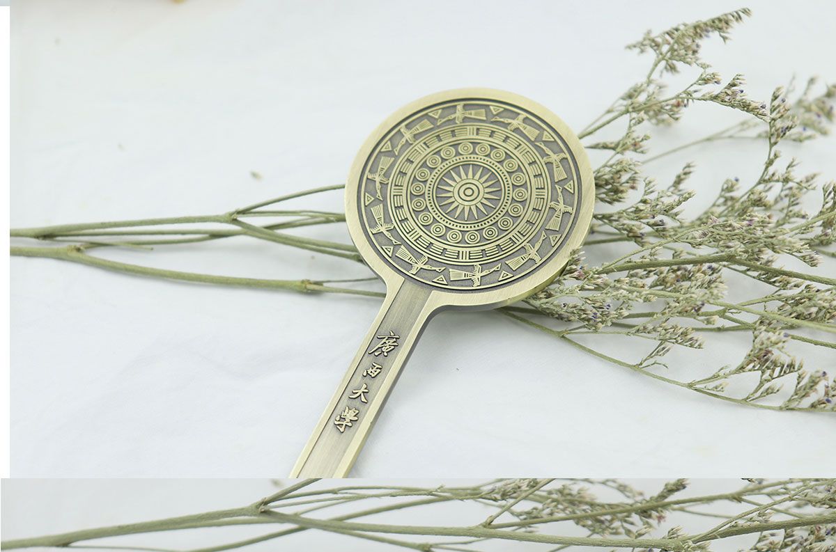 高校文創(chuàng)產(chǎn)品案例