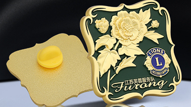 琺瑯徽章的特點有哪些？