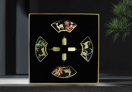 鹿君子金屬書(shū)簽定制