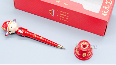 大學(xué)文創(chuàng)產(chǎn)品設(shè)計(jì)應(yīng)該怎么做？