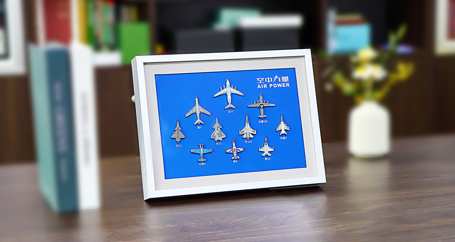 空中力量徽章紀(jì)念相框詳情頁_07.jpg