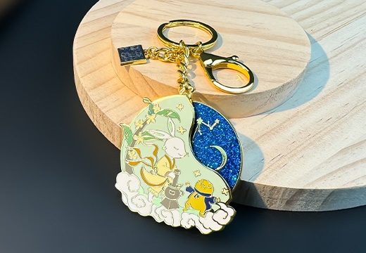 旋轉(zhuǎn)金屬鑰匙扣掛件定制